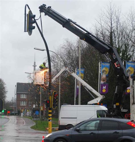 stroompanne mechelen|Stroompanne treft Mechelen: verkeerslichten vallen uit, ook。